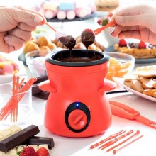 Fondue au chocolat avec accessoires