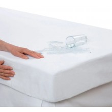 Deluxe Waterproof Mattress Cover - 150 x 200 cm