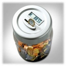 Digital piggy bank with counting in Euros