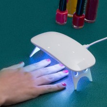 LED-UV-Nagellampe